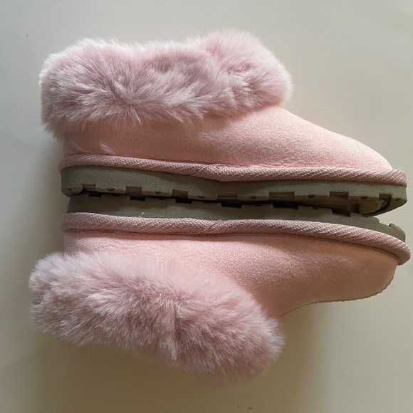Girls Faux Fur Slippers - Two pairs - Picture 7 of 16